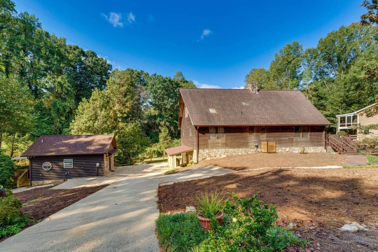 Pet-Friendly Hickory Vacation Rental With Fire Pit! Экстерьер фото